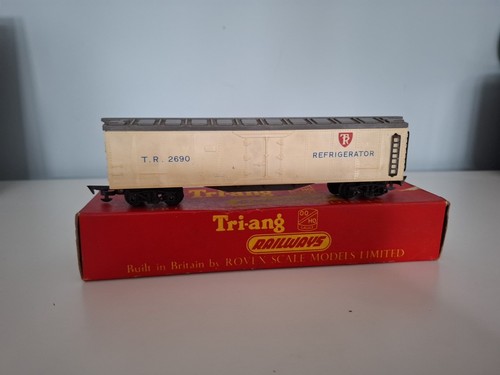 Triang r129 transcontinental - triang,