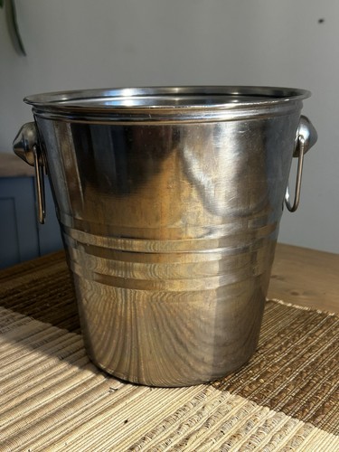 Vintage large metal ice bucket - large,