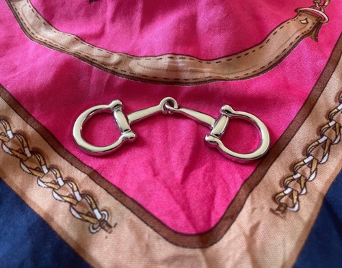 Pretty silver horsebit silk - pretty,