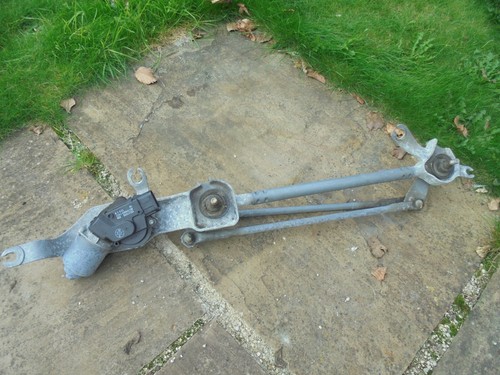 Vauxhall insignia window wiper - vauxhall,