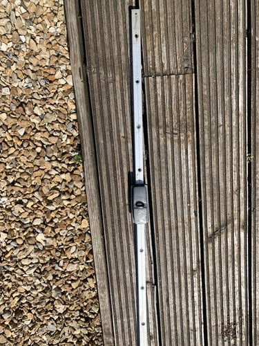 Yacht main sheet track - main, car