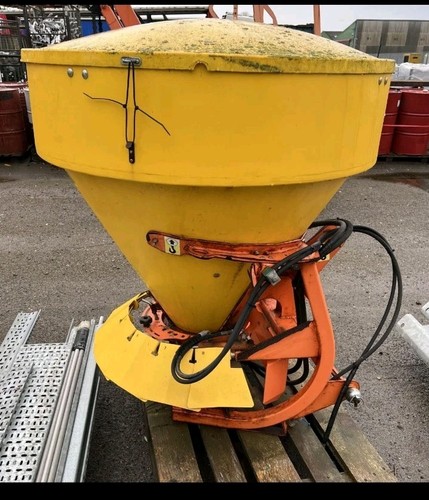 Pronar PS-250 mounted