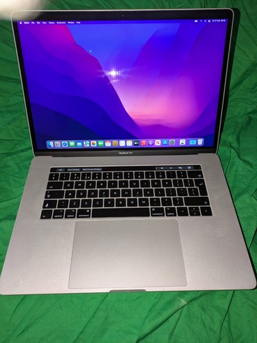 Apple macbook pro - pro, 15”
