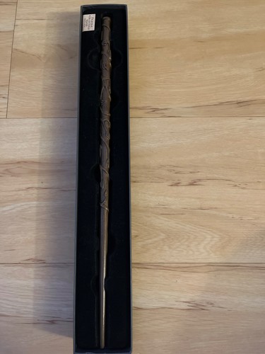 Hermione granger wand and box - hermione,