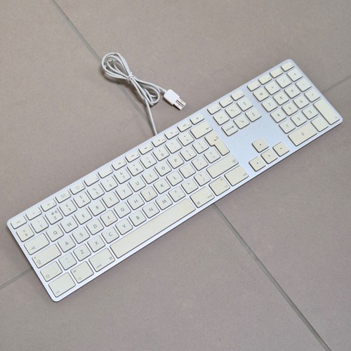 Apple wired extended keyboard - extended,