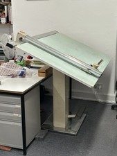 Neolt Architects Vintage