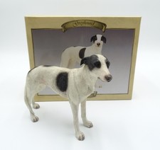 Greyhound The Leonardo