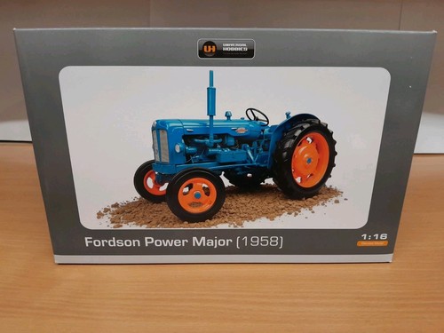 Universal hobbies fordson - universal,