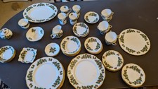 Queens /Rosina Yuletide Christmas Fine Bone China