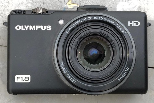 Olympus blk compact - blk,