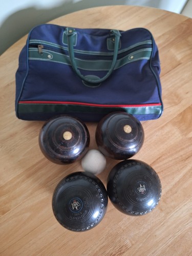 Vintage mismatched lawn - lawn, bowls