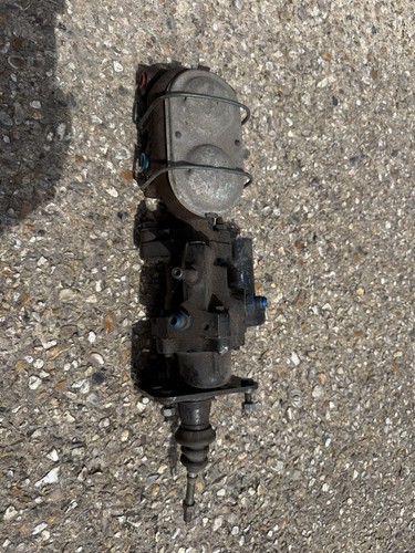 Hydraulic brake master