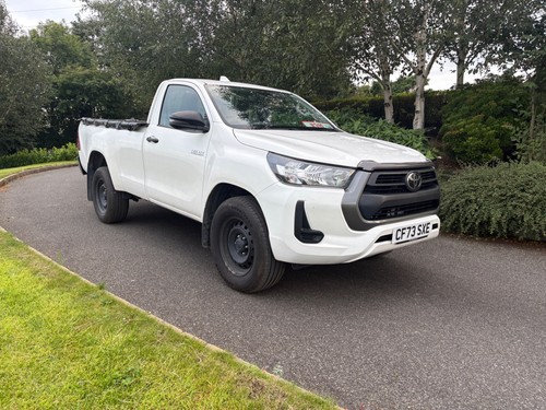 Toyota hilux single cab - toyota,