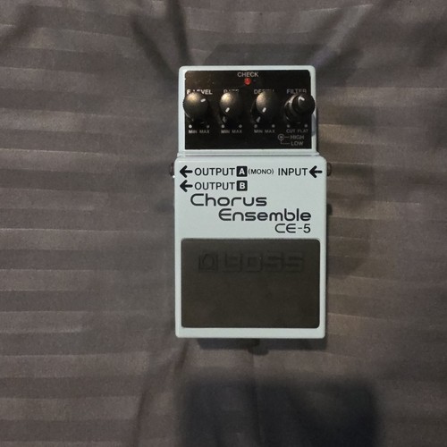 Boss chorus ensemble - ce-5,