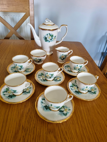 Salisbury bone china - china, floral