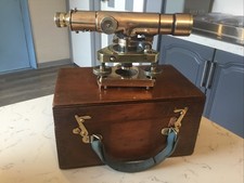 A QUALITY VINTAGE, STANLEY OF LONDON BRASS & BRONZE CASED THEODOLITE. 