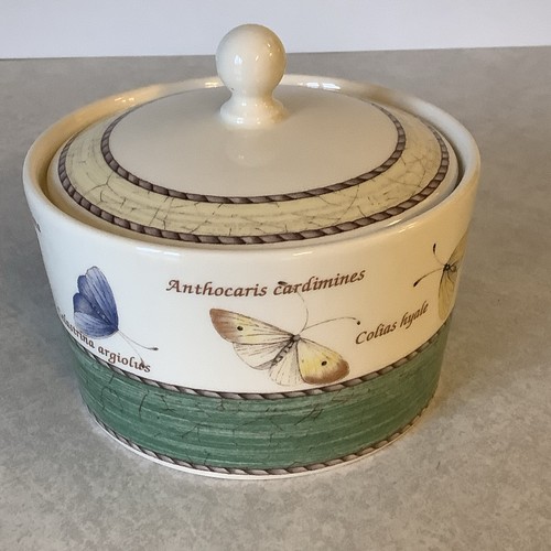 Wedgewood sugar bowl with - wedgewood, lid
