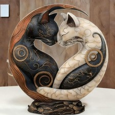 Cats Yin Yang Figurine Desk