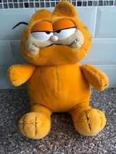 Preloved Dakin Garfield 12"