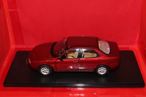 Alfa romeo 156 - 1/18,