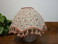 Vintage Floral Pattern Frills