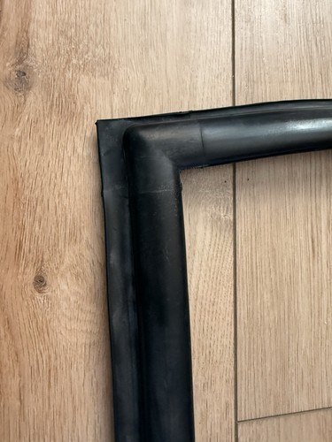Brand new black 71cm - 71cm, by
