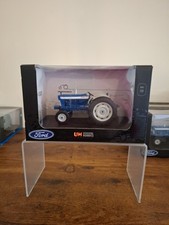 Universal Hobbies - Ford 5000