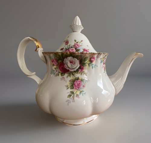 Royal albert celebration large - royal,