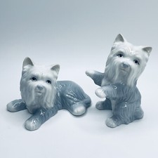 John Jenkins Fine Porcelain Dog Pair Blue White x2 Ornaments Excellent