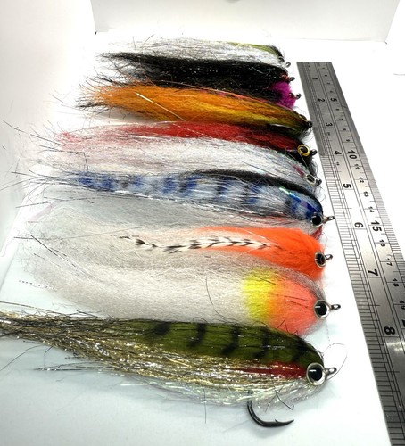Pike flies predator - 10,