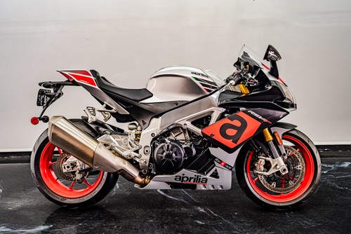 2017 aprilia - aprilia,