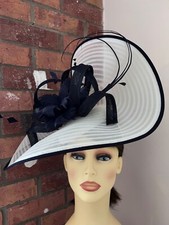 Snoxell Gwyther Fascinator