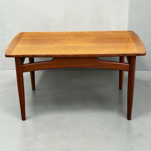 Mid century plan - mid,