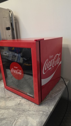 Coca cola small - small, fridge