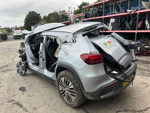 Mercedes eqa breaking - mercedes, hv