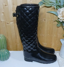 Hunter Refined Quilt Back