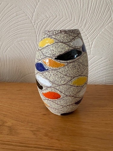 Vintage harlequin vase - vintage,
