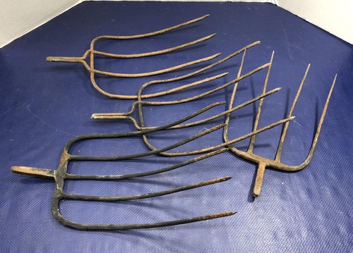 Pitch fork heads 5 - fork, tine