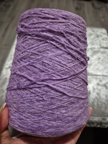 Yarn cone acrylic - on,