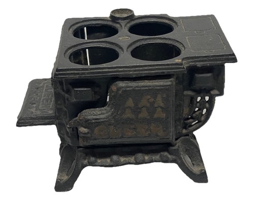 Vtg queen cast - vtg, iron