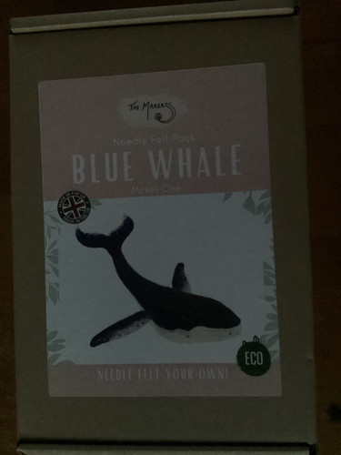 The makerss blue whale needle - the,