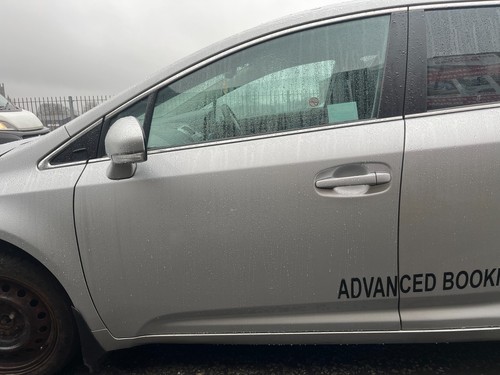 Toyota avensis t270 estate - toyota,