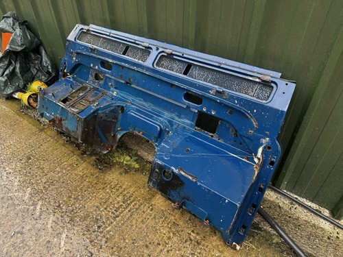 Land rover defender bulk head - rover,