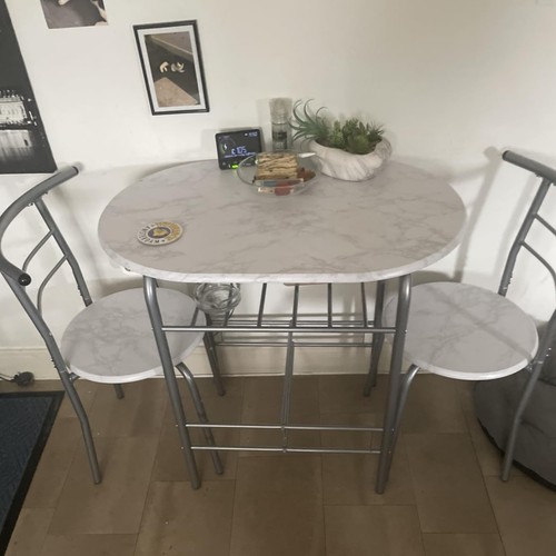 Small table and chairs - small,