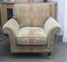 PARKER KNOLL BURGHLEY CHAIR IN BASLOW MEDALLION GOLD FABRIC. RRP £1309.