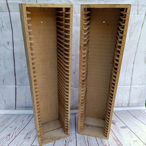 Wooden ikea boalt cd - x,