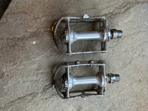 Pair vintage kyokuto - a, pro