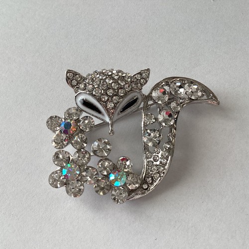 Beautiful silver diamanté fox - diamanté,
