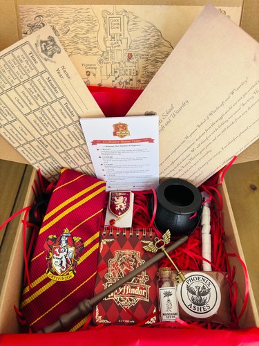 Gryffindor/Slytherin/Hufflepuf