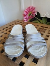 Crocs Comfort Slip On Strappy